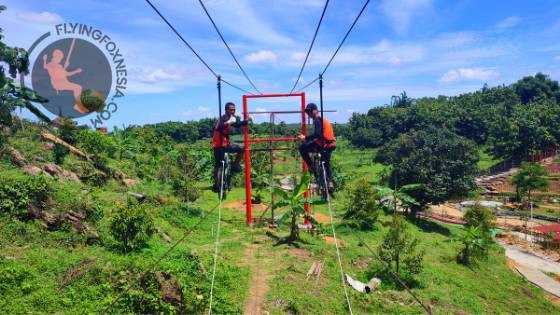 Pemasangan Sepeda Gantung Tanazawi 